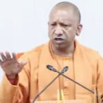उत्तर प्रदेश की योगी आदित्यनाथ सरकार ने प्रशासनिक अधिकारियों को सभी सांसदों और विधायकों को विशेष सम्मान देने के दिए सख्त निर्देश।
